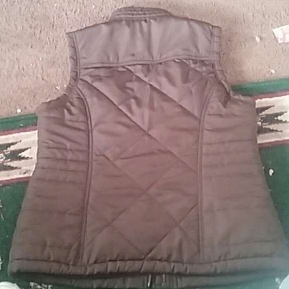 Vest - Picture 2 of 2